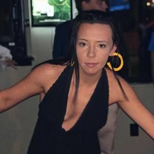 Meet your Posher, Annie